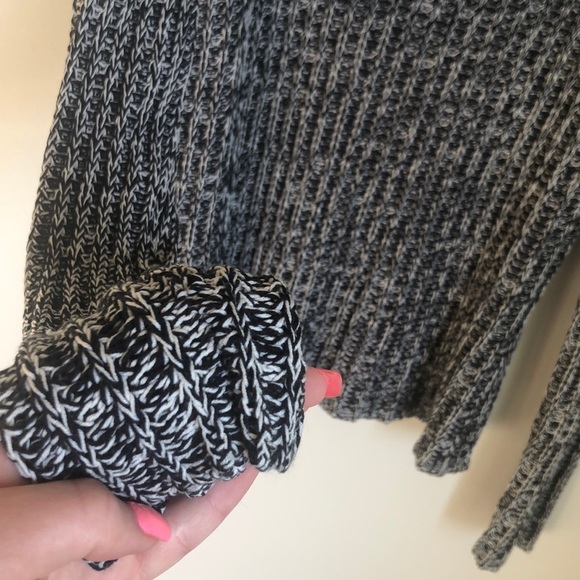 Ann Taylor LOFT black and white turtleneck sweater - Picture 2 of 5